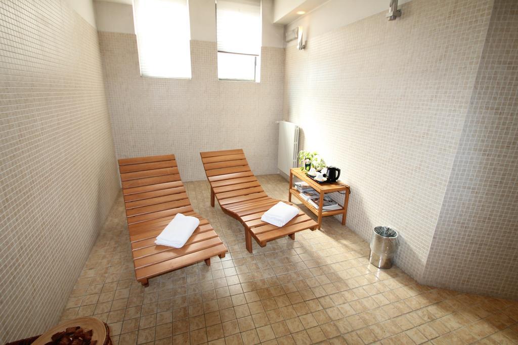 Mh Hotel Piacenza Fiera Buitenkant foto