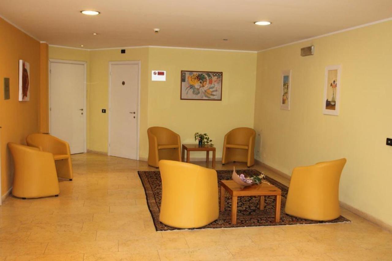 Mh Hotel Piacenza Fiera Buitenkant foto